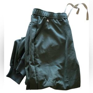 Men’s Figs Scrub jogger 🍃